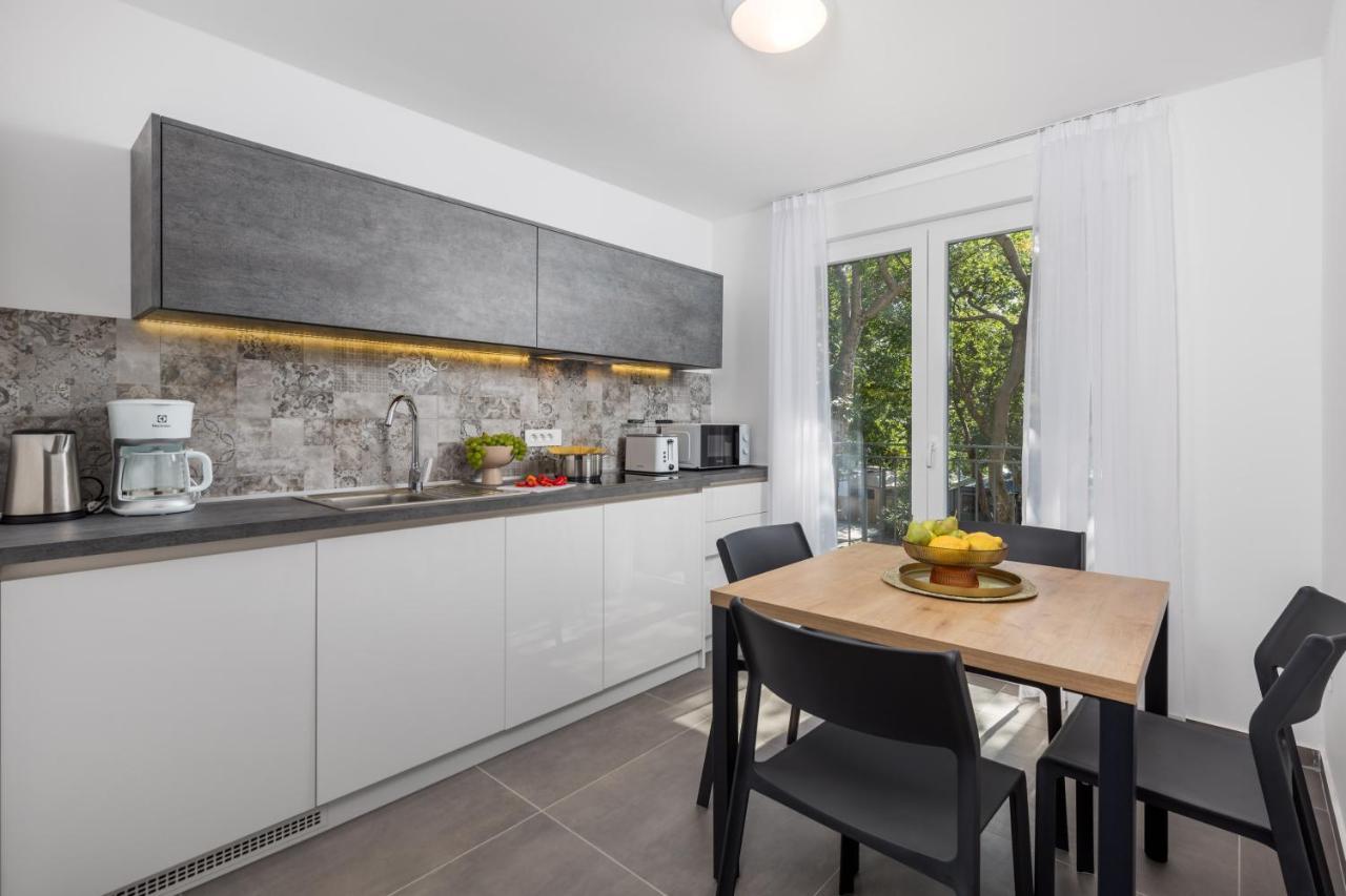 Holiday Homes Ostro كلارجيفيكا المظهر الخارجي الصورة