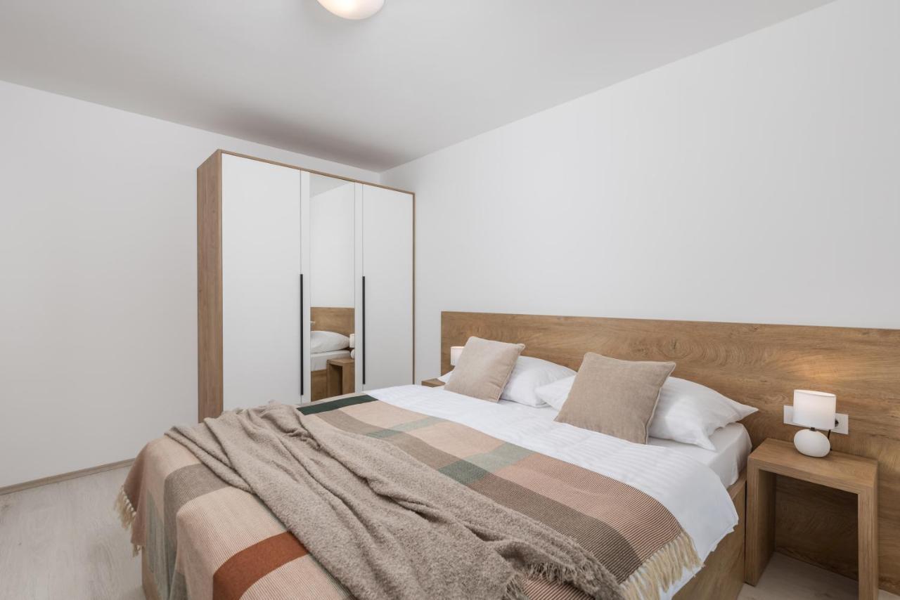 Holiday Homes Ostro كلارجيفيكا المظهر الخارجي الصورة
